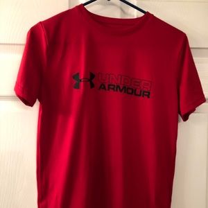 Under Armour boys T-shirt